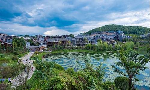 花溪公园到青岩古镇有多远,花溪离青岩有多远